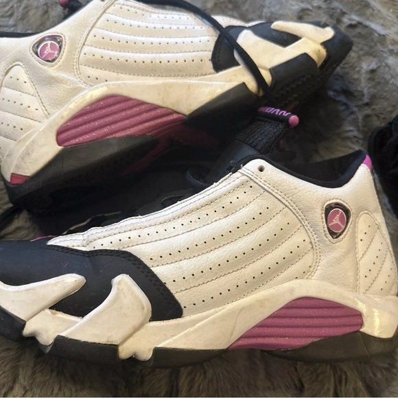 Jordan Sneaker Collection - Black, Blue, Pink - Picture 10 of 12